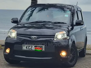 Toyota Sienta 2013 Black