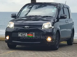 Toyota Sienta 2013 Black
