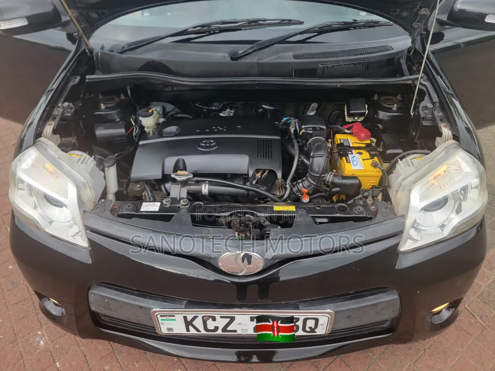 Toyota Sienta 2013 Black
