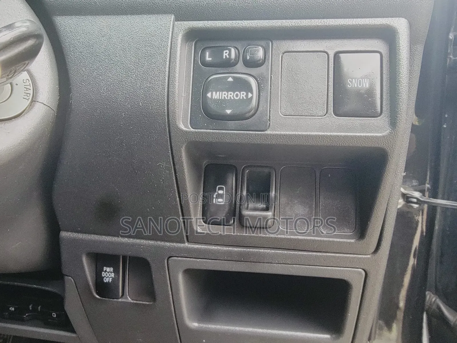 Toyota Sienta 2013 Black
