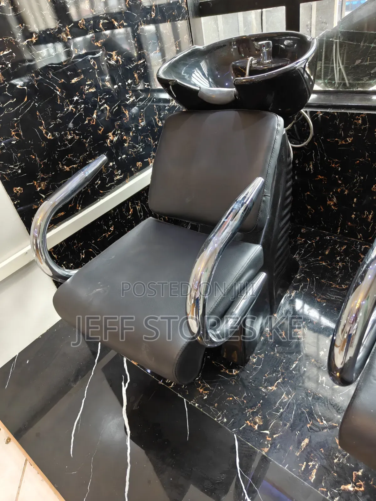 Quality Chromed Black Washing Sink