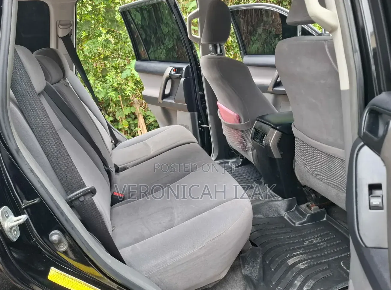 Toyota Land Cruiser Prado 2011 Black