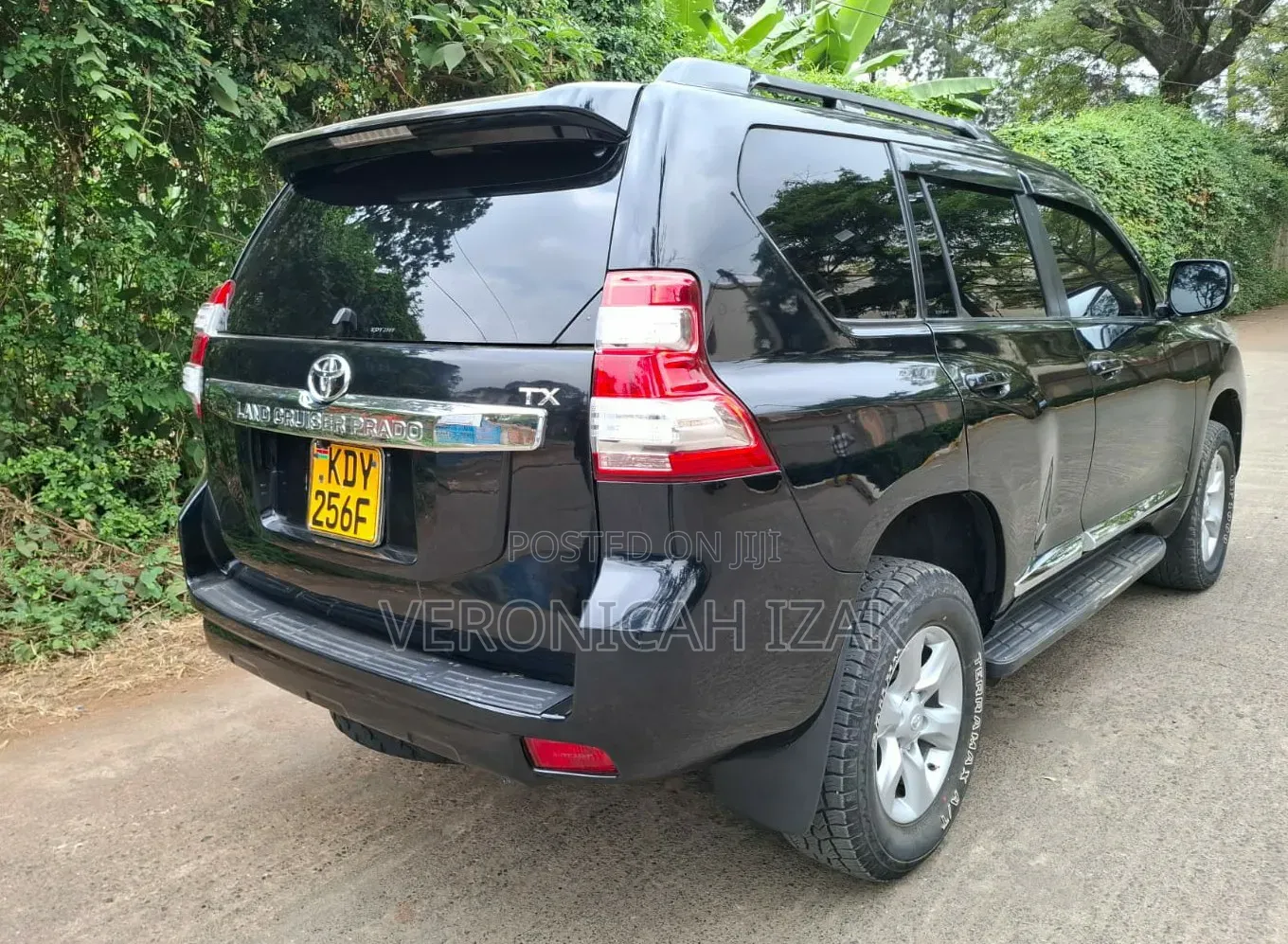 Toyota Land Cruiser Prado 2011 Black