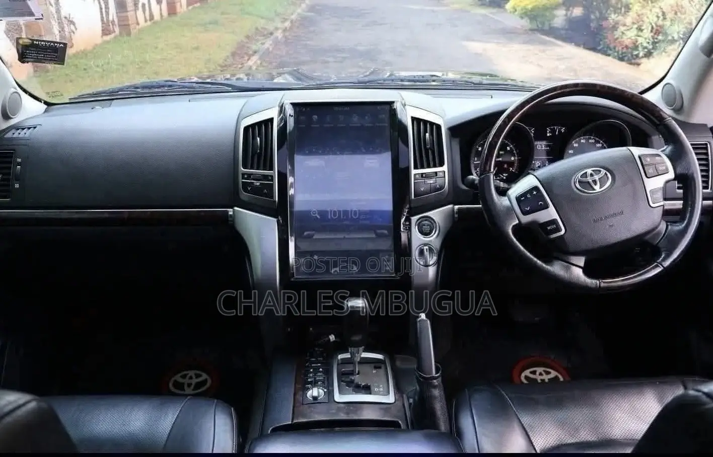Toyota Land Cruiser 4.6 V8 GX 2014 Black