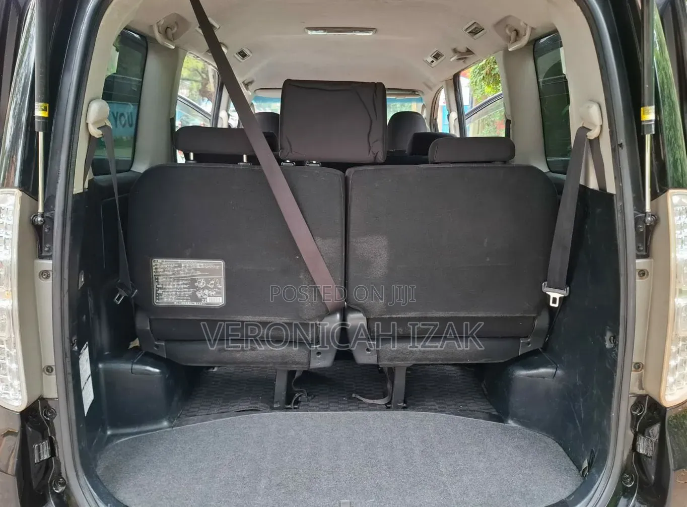 Toyota Noah 2012 Black