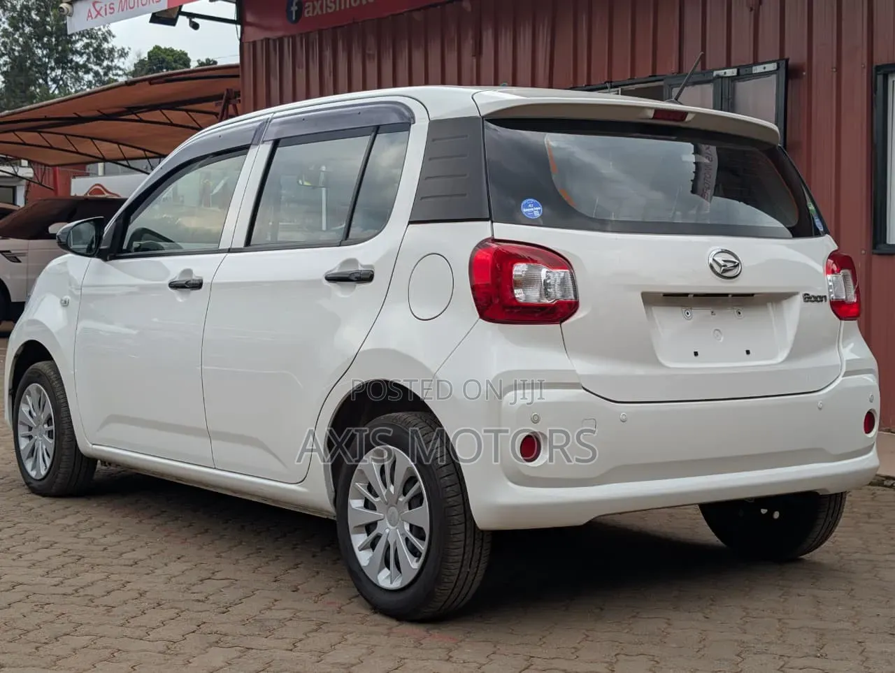 Daihatsu Boon 2018 White