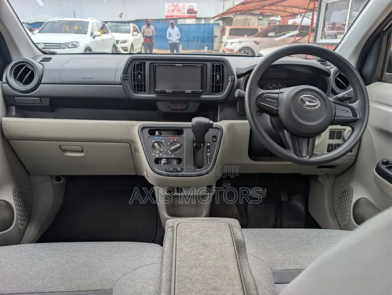 Daihatsu Boon 2018 White