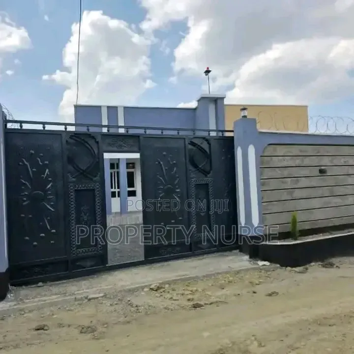 3bdrm Bungalow in Kitengela for sale