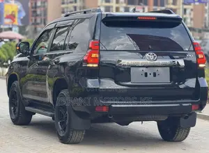 Toyota Land Cruiser Prado 2.8 2021 Black