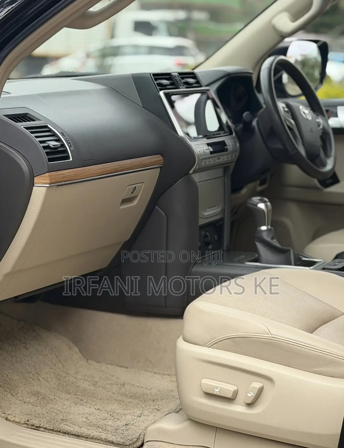 Toyota Land Cruiser Prado 2.7 2022 Black