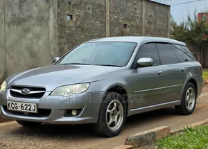 Subaru Legacy 2009 Silver