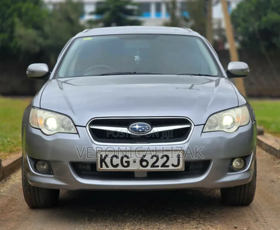 Subaru Legacy 2009 Silver