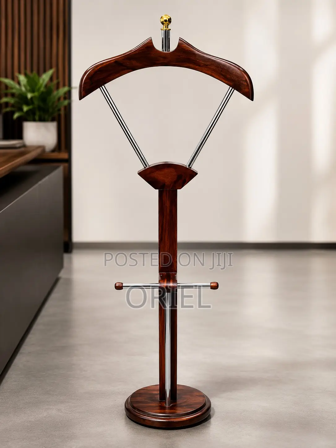 Office Coat Hanger : Executive Mahogany Office Coat Hanger Stand