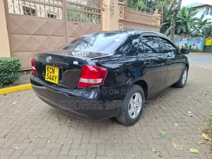 Toyota Axio 2010 Black