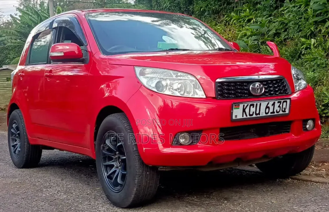 Toyota Rush 2012 Red