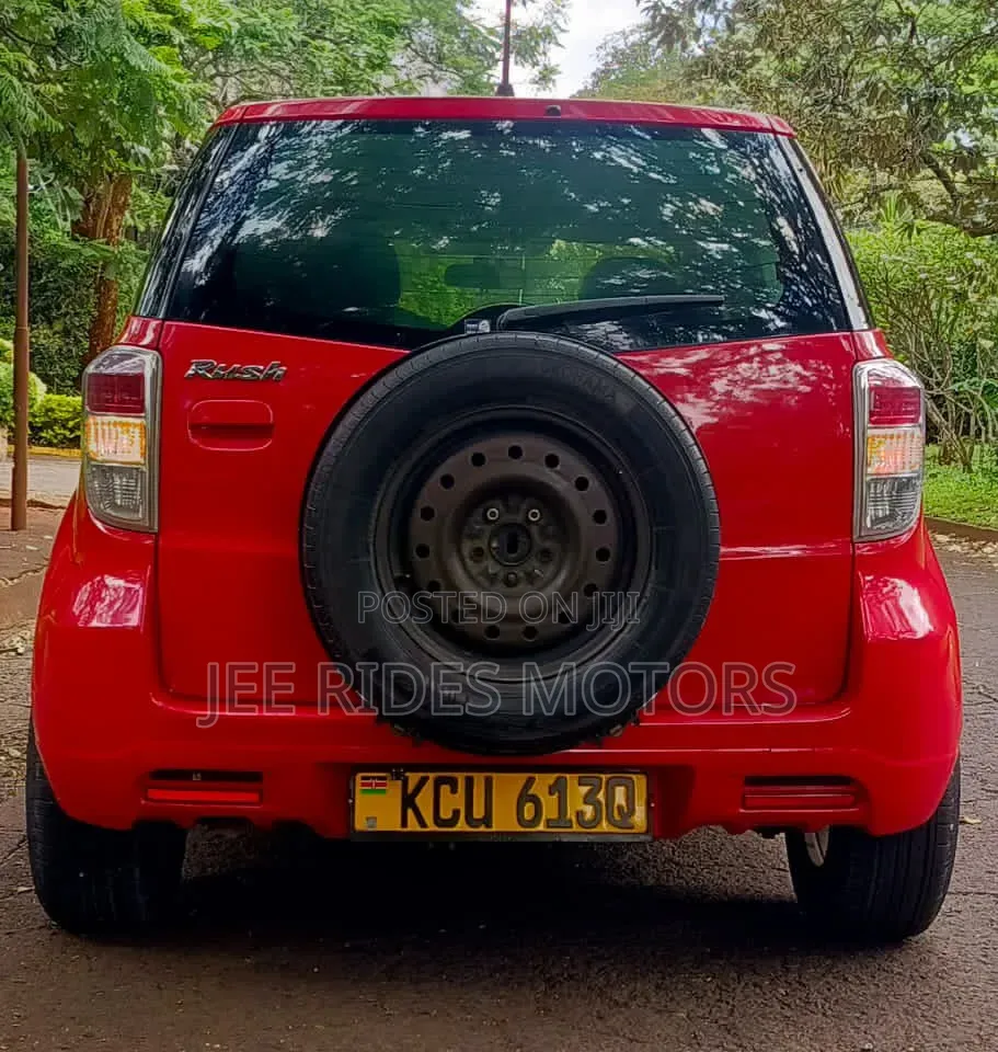 Toyota Rush 2012 Red