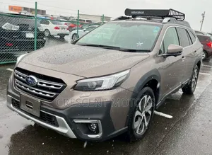 Subaru Outback 2022 Gold