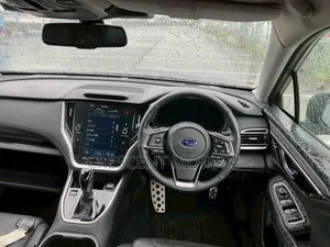 Subaru Outback 2022 Gold