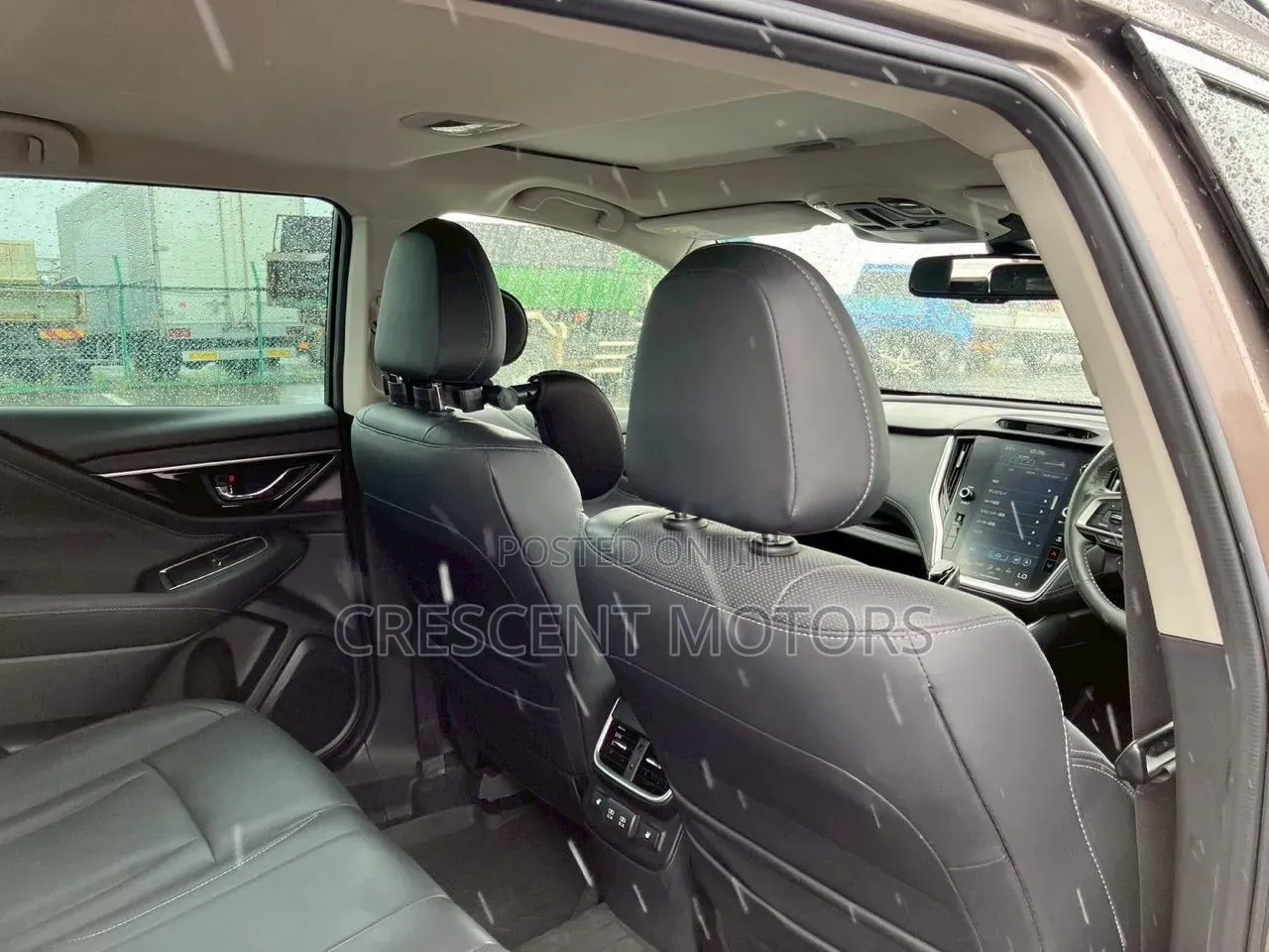 Subaru Outback 2022 Gold