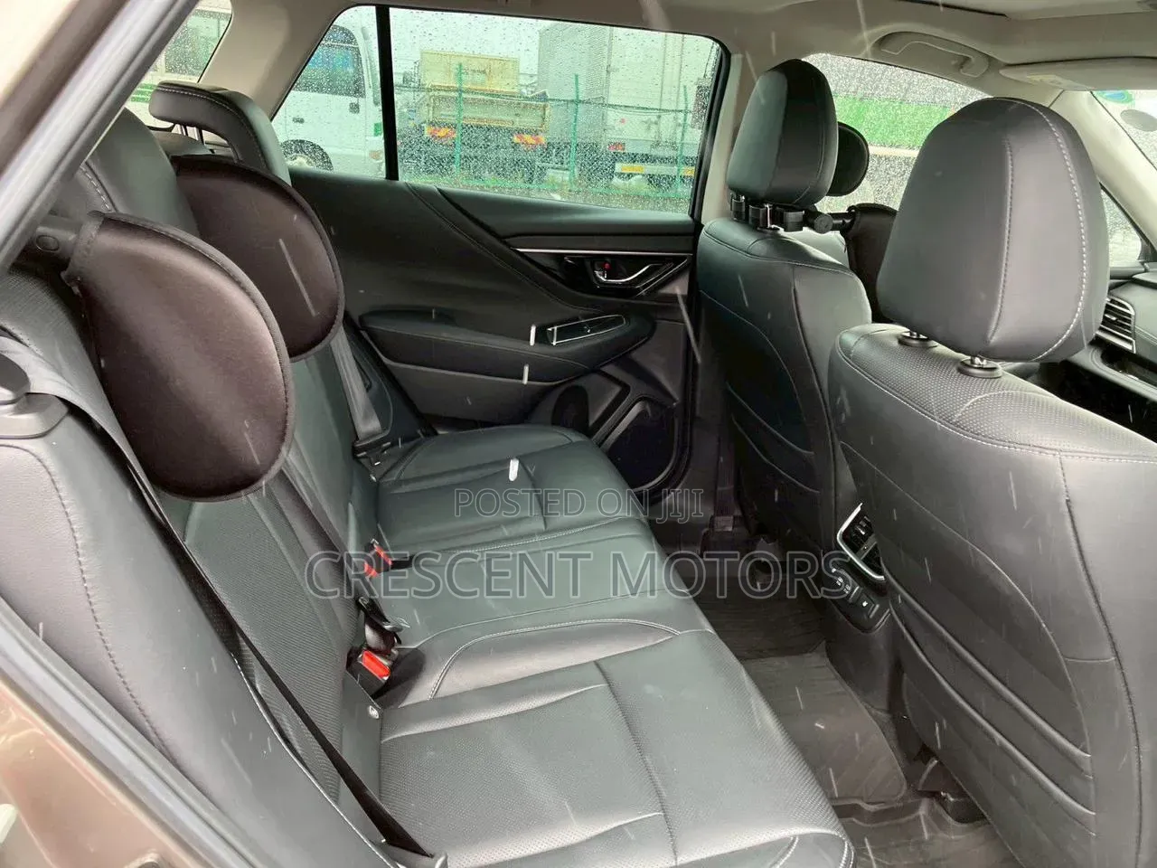 Subaru Outback 2022 Gold