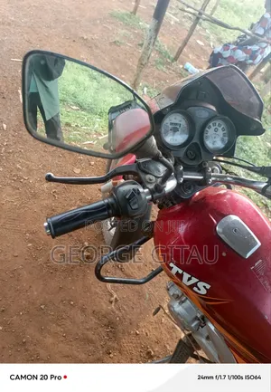 TVS HLX Plus ES 2021 Red