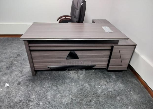Office Desk : Modern 2000mm Office Executive Desk - thumbnail 2