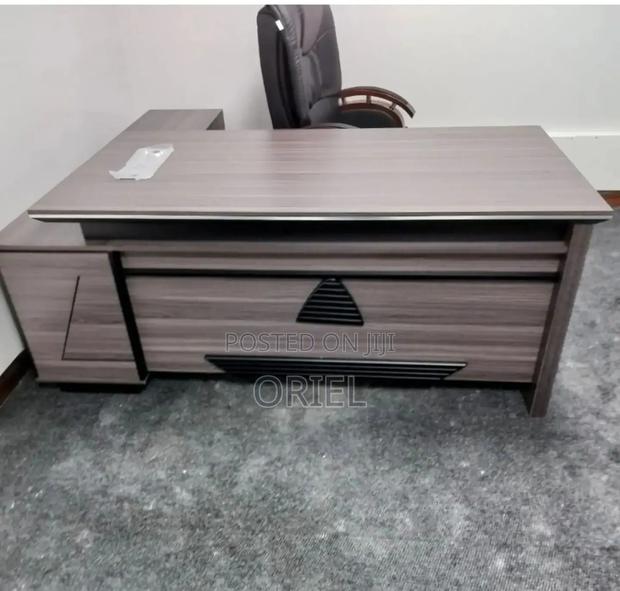 Office Desk : Modern 2000mm Office Executive Desk - thumbnail 3