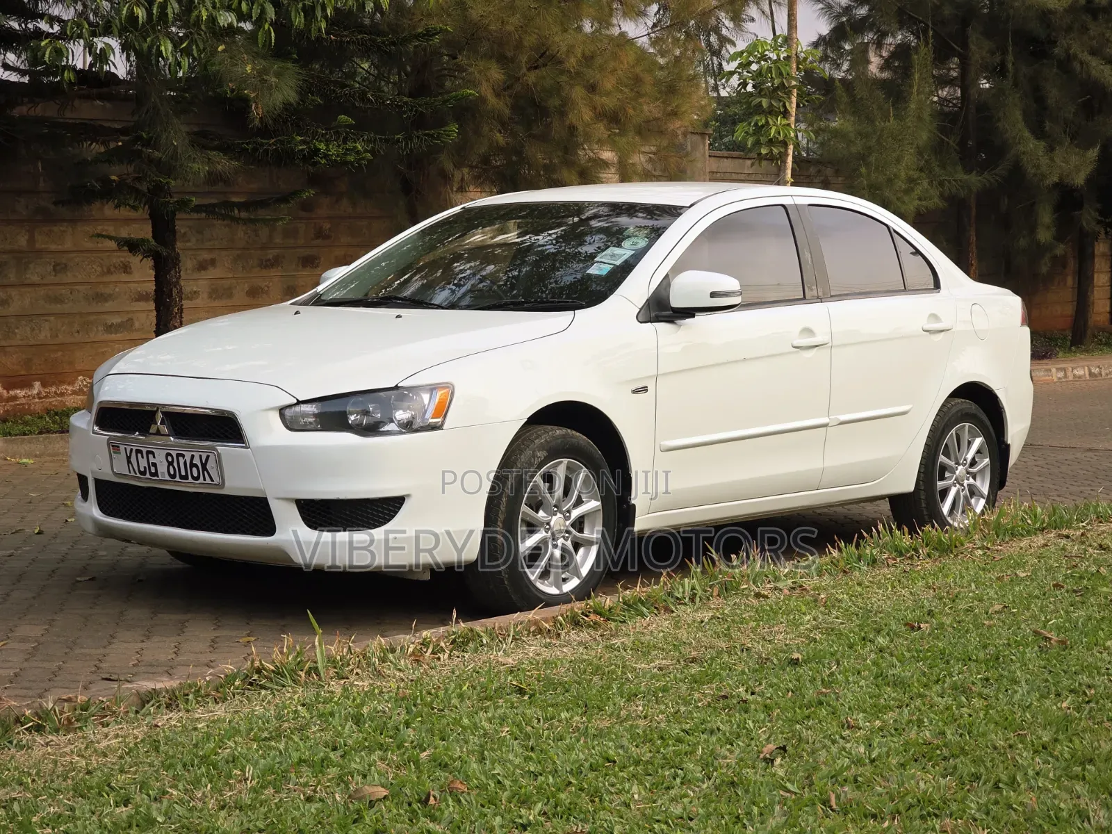 Mitsubishi Lancer 2015 White