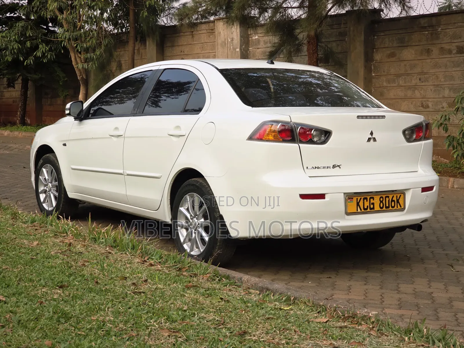 Mitsubishi Lancer 2015 White