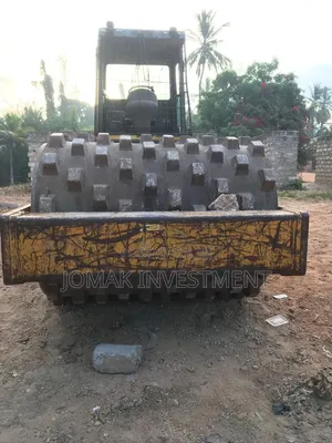 Vibratory Roller Compactor Rental