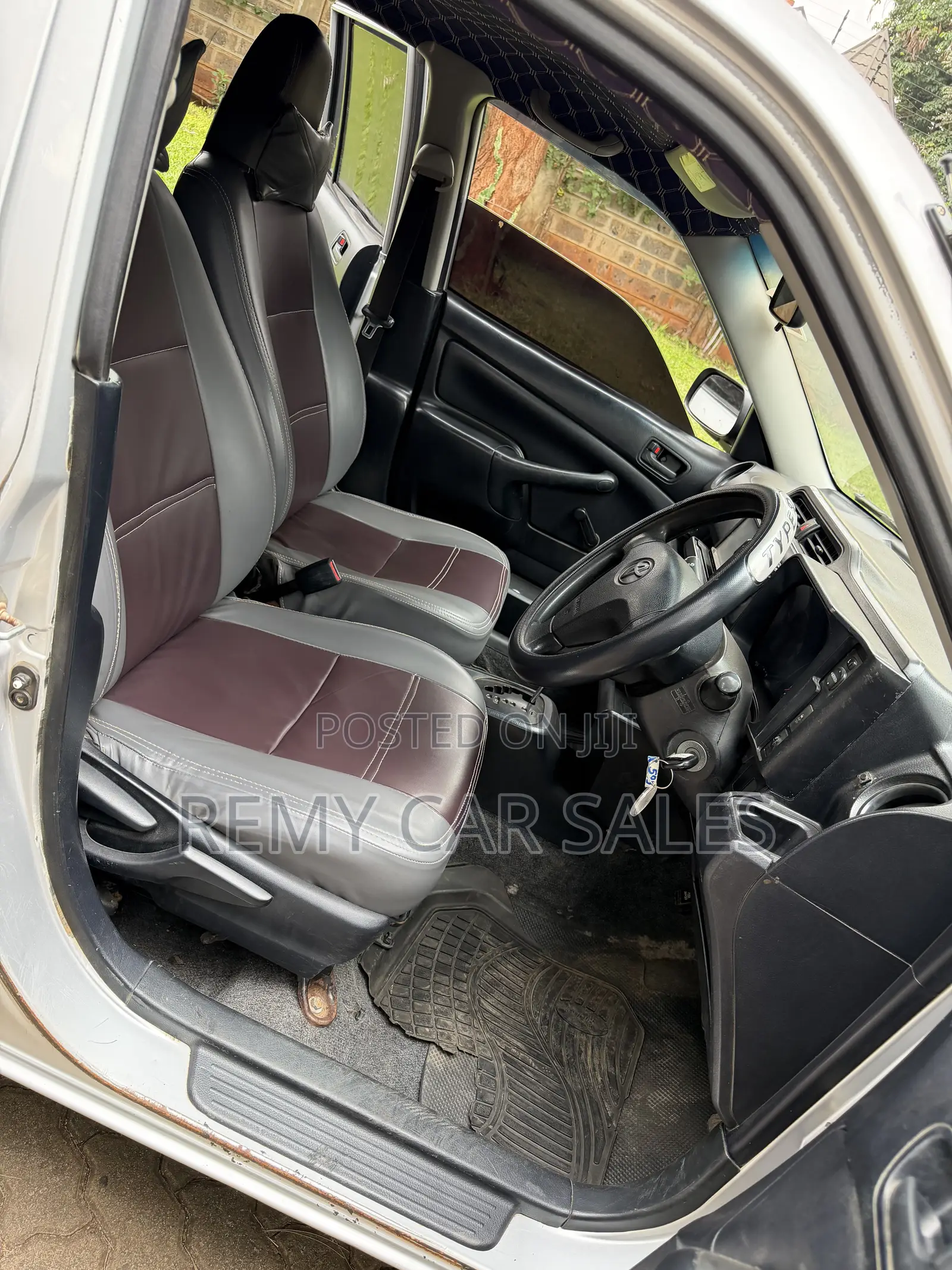 Toyota Probox 2014 Silver