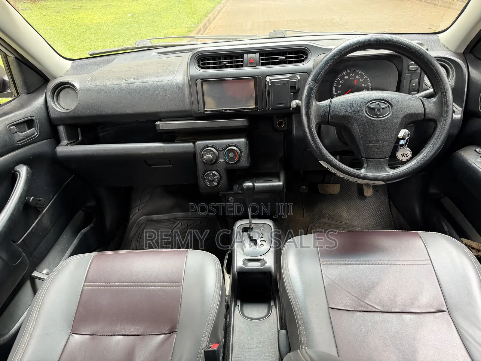 Toyota Probox 2014 Silver