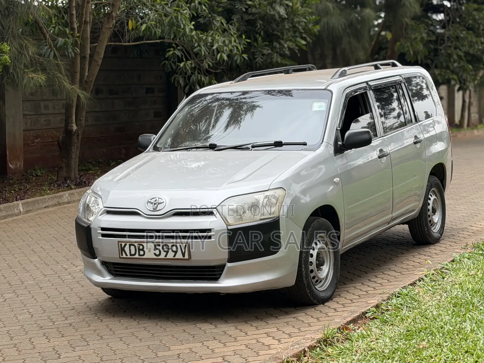 Toyota Probox 2014 Silver