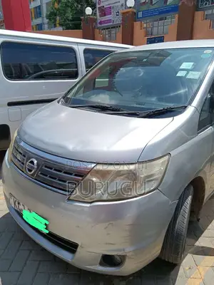 Nissan Serena 2009 Silver