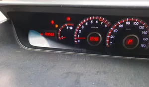 Toyota Noah 2013 Silver