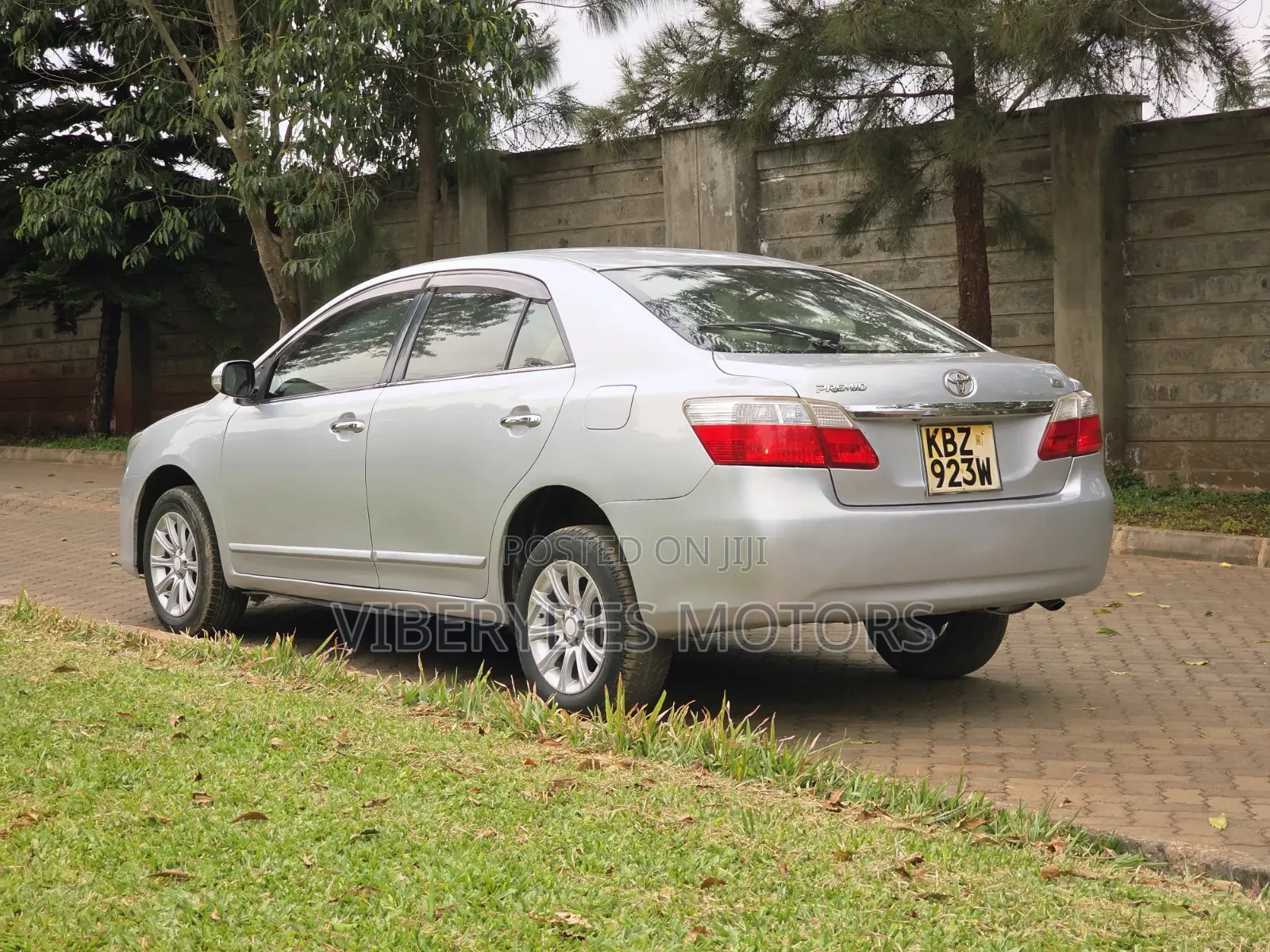Toyota Premio 2007 Silver