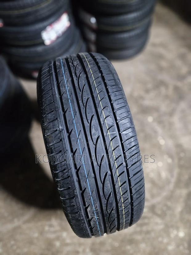 255/55r18 Double King Tire - thumbnail 2
