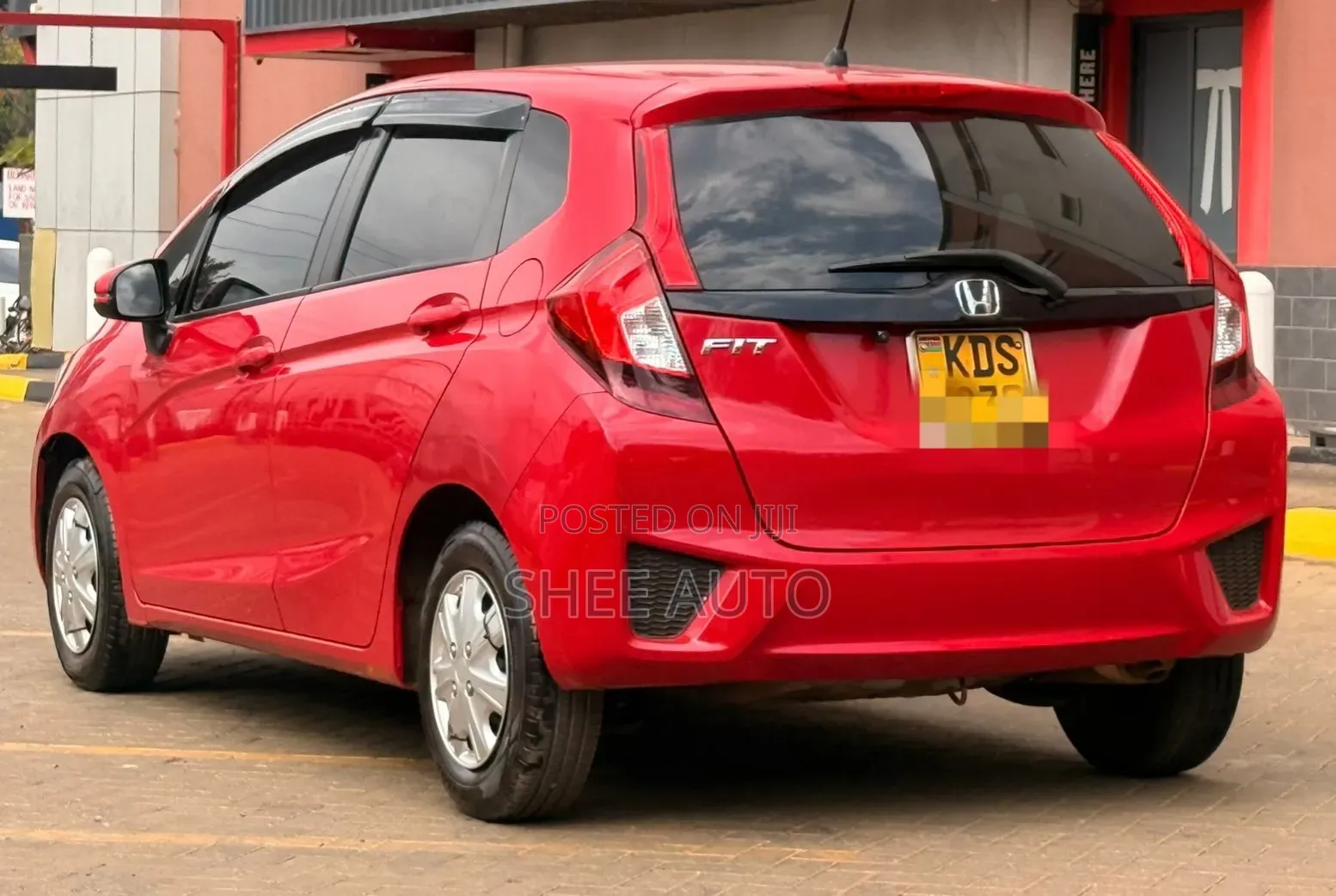 Honda Fit 2017 Red
