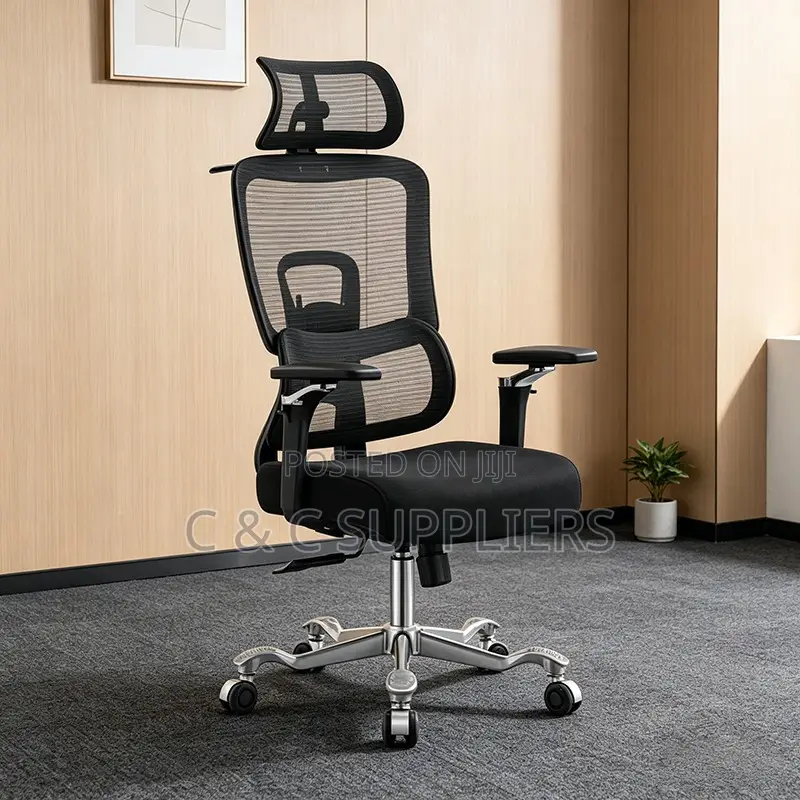 Ergonomic High Back Swivel Seat.