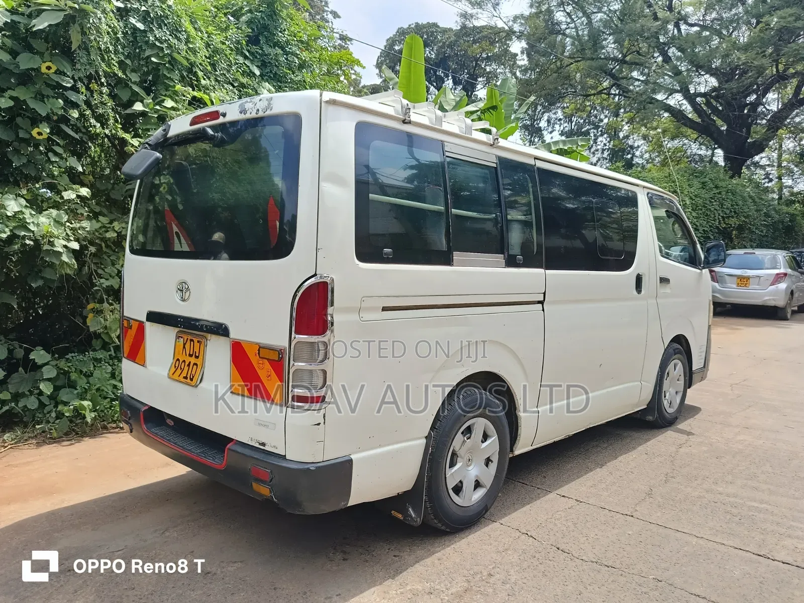 Toyota HiAce 2014 Off white