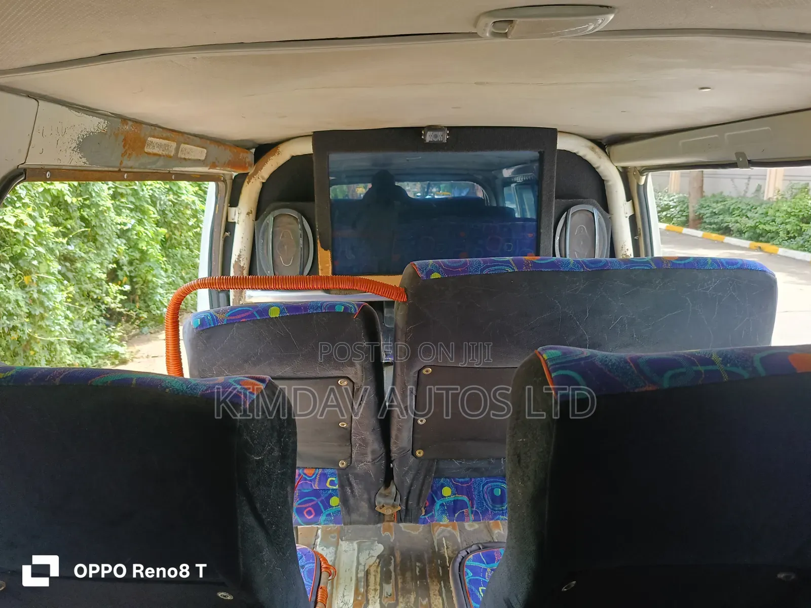 Toyota HiAce 2014 Off white