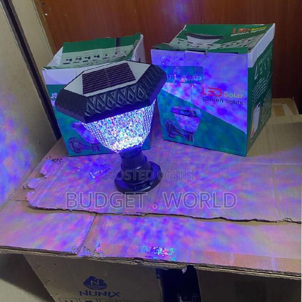 Solar Garden Pillar Light With RGB Dual White Lighting Modes