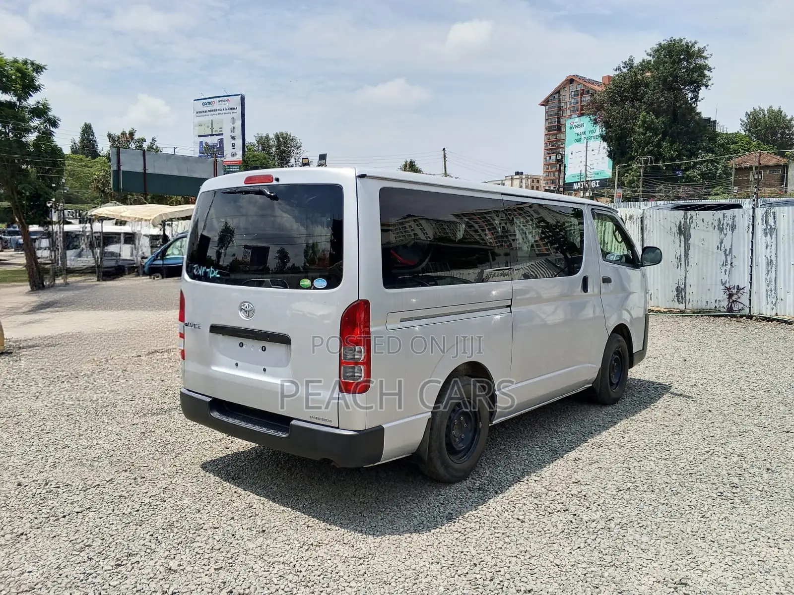 Toyota HiAce 2019 Silver
