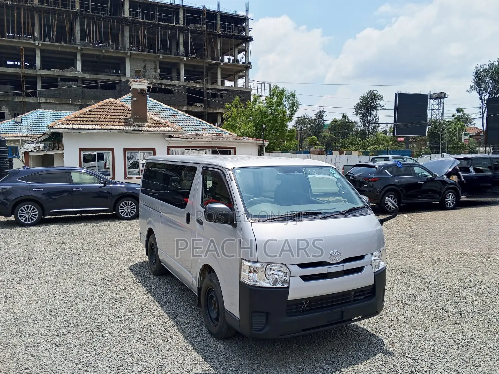 Toyota HiAce 2019 Silver