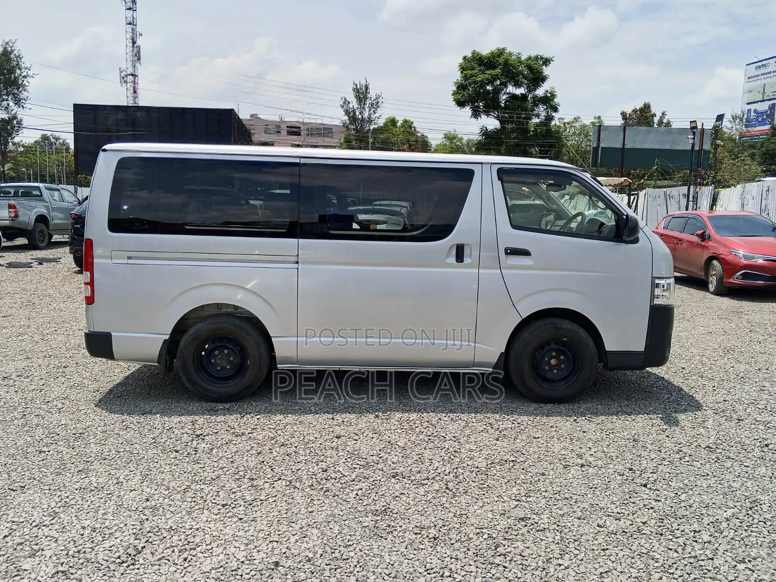 Toyota HiAce 2019 Silver