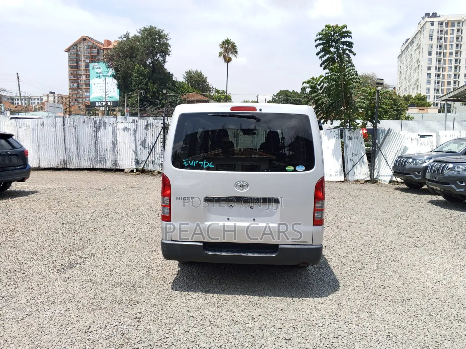 Toyota HiAce 2019 Silver