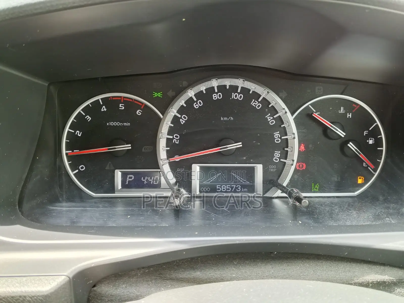 Toyota HiAce 2019 Silver