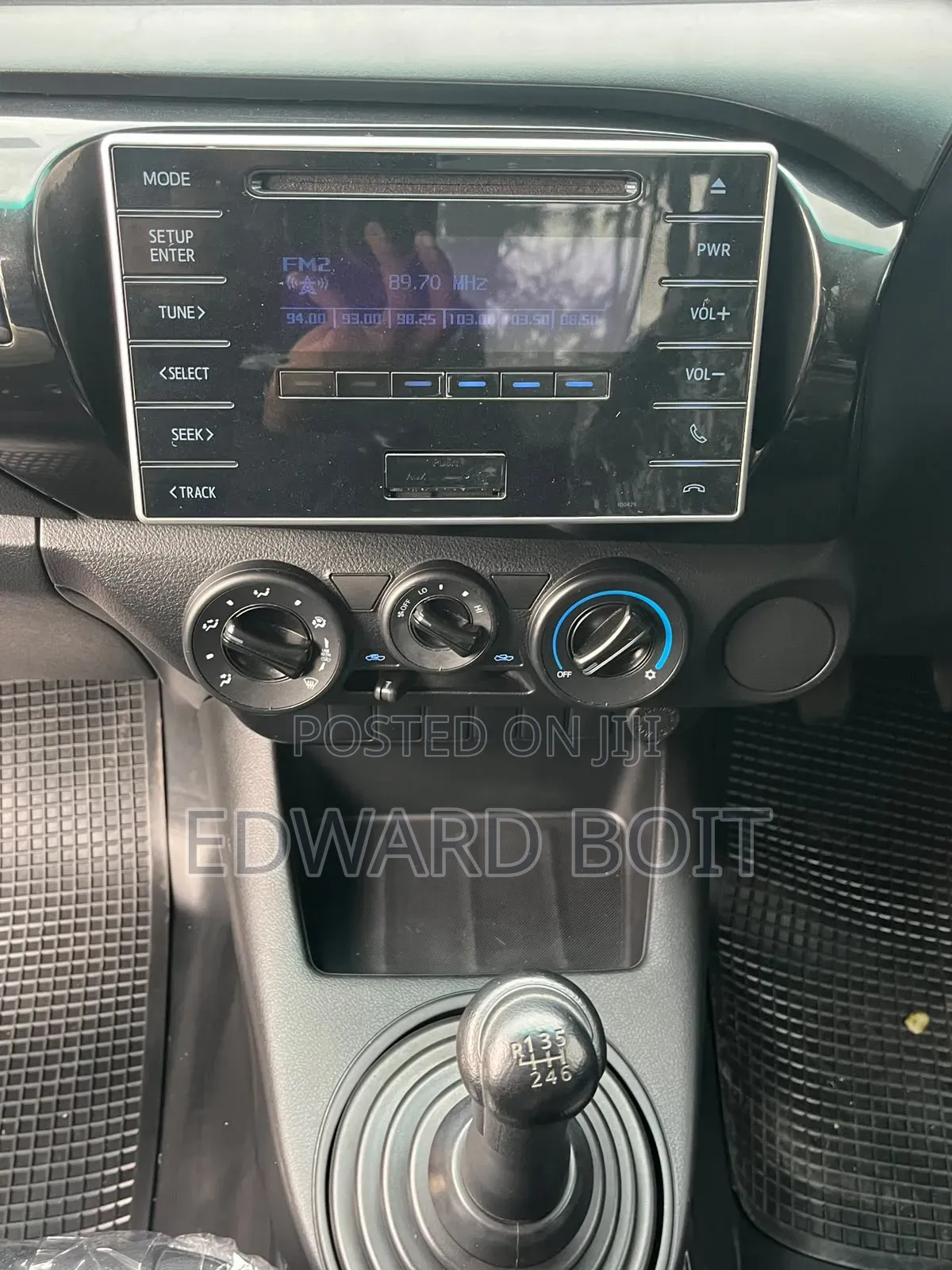 Toyota Hilux 2019 White