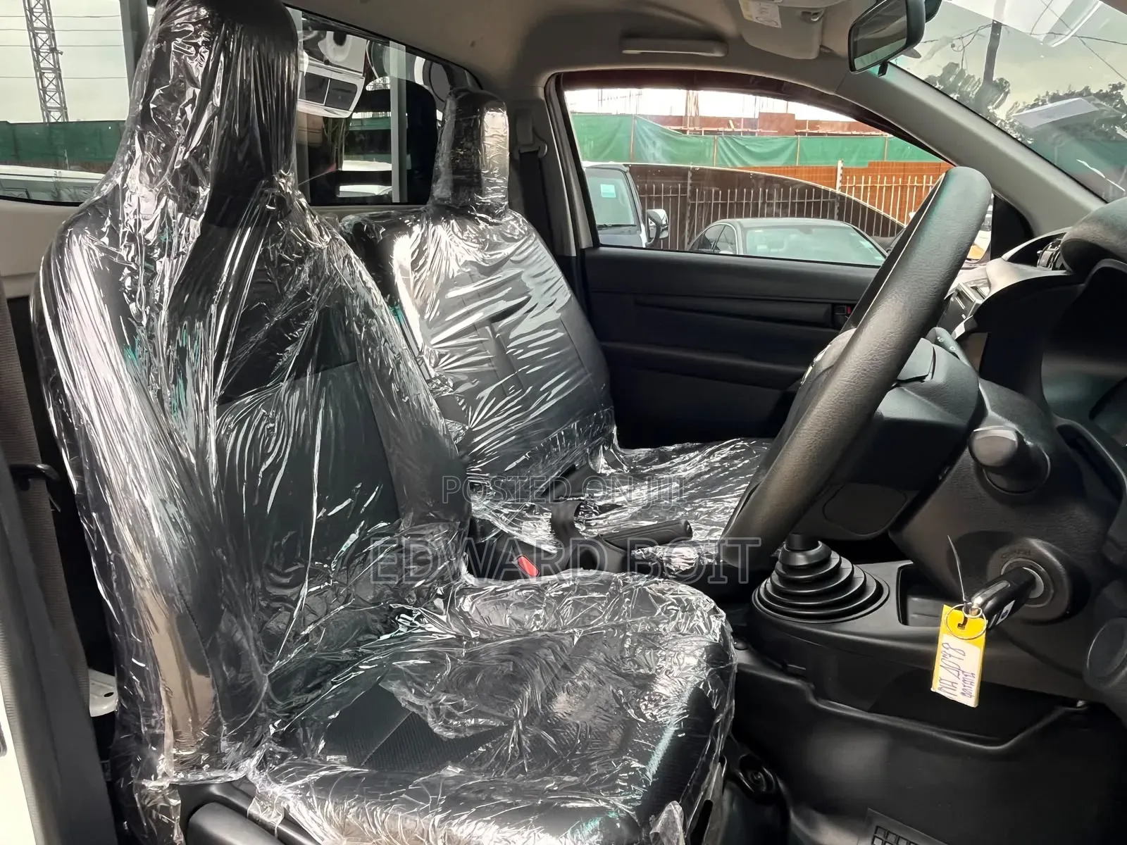 Toyota Hilux 2019 White