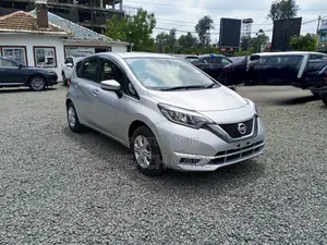 Nissan Note 2019 Silver